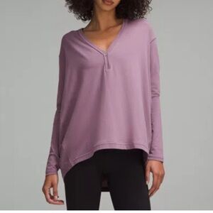 Lululemon Women's V-Neck Long Sleeve Top - Mauve